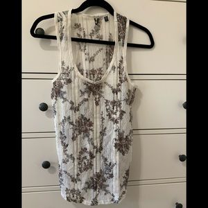 Lace tank. Size small. Great length and perfect condition.